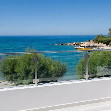 Ξενοδοχείο Phoenix Coastal Heaven Λουτρό